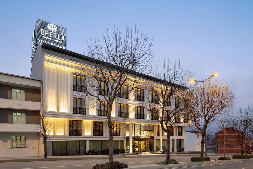 Operla Airport Hotels, Tm Hotel